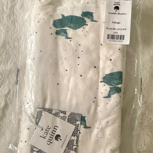 NIB KQ Beluga Swaddle - Picture 2 of 3